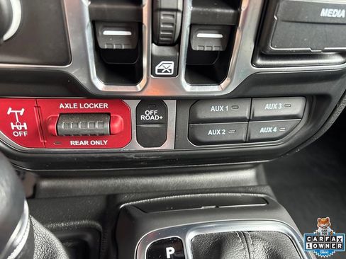 Used 2025 Jeep Wrangler Unlimited Sport S 4xe AWD/4WD image 5
