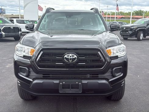 Certified 2023 Toyota Tacoma SR AWD/4WD image 2