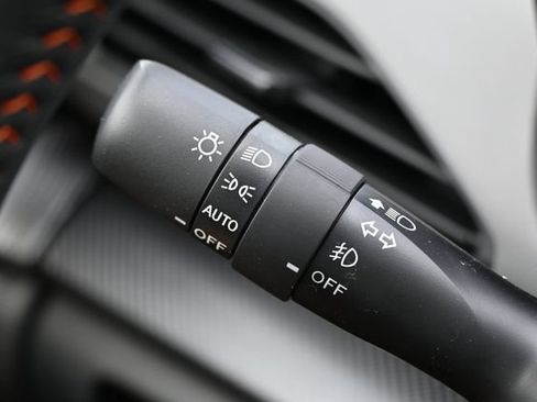 New 2026 Subaru Crosstrek 2.5i Limited AWD/4WD image 32