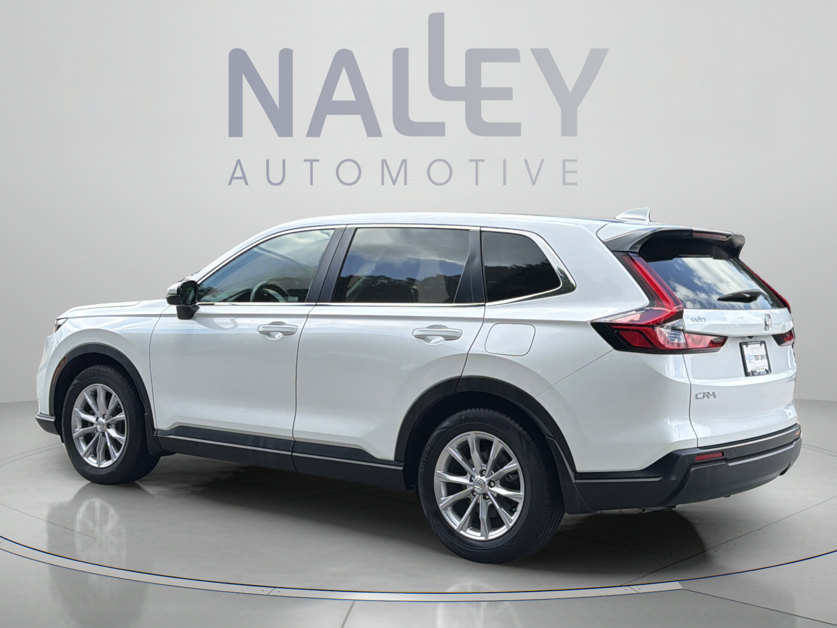 Used 2024 Honda CR-V EX-L image 3