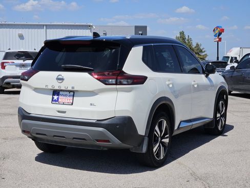 Used 2021 Nissan Rogue SL FWD image 3