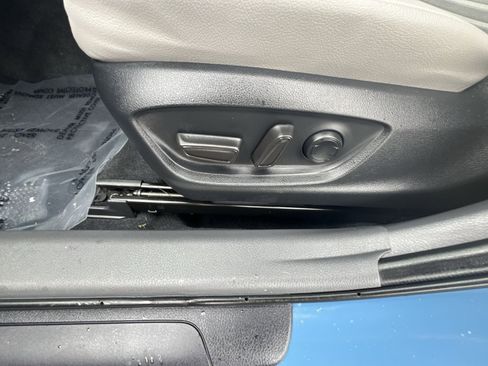 Used 2024 Toyota Camry SE w/ Cold Weather Package image 14