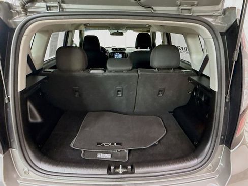 Used 2019 Kia Soul + image 23