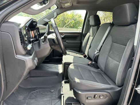 Used 2022 Chevrolet Silverado 1500 LT w/ Protection Package AWD/4WD image 15