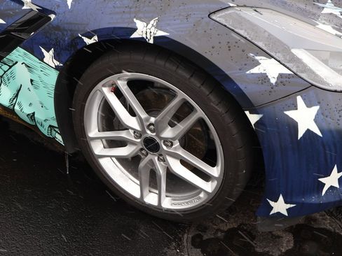 Used 2019 Chevrolet Corvette Stingray w/ 2LT Preferred Equipment Group image 7