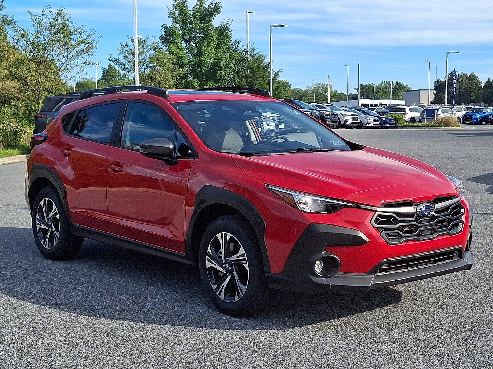 Used 2024 Subaru Crosstrek 2.0i Premium AWD/4WD image 3