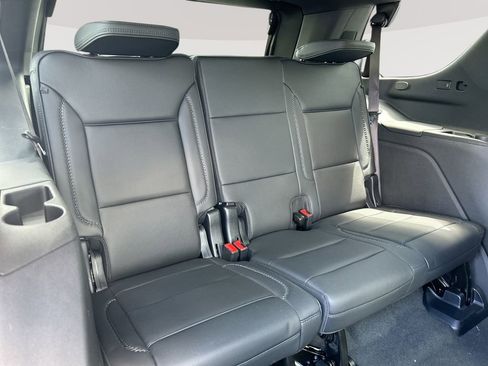 Used 2024 GMC Yukon Denali AWD/4WD image 31