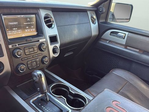Used 2015 Ford Expedition EL King Ranch image 20