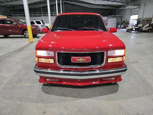 Used 1992 Chevrolet Silverado 1500 2WD Regular Cab image 22