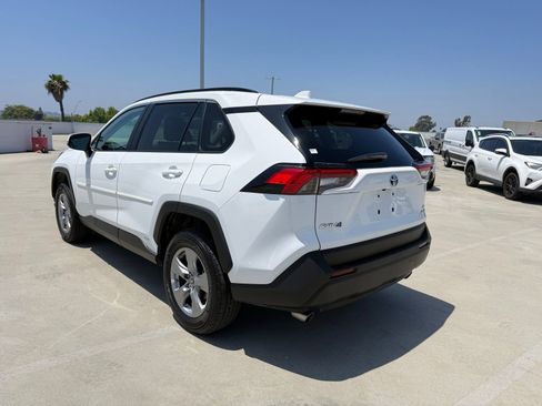 Used 2024 Toyota RAV4 LE AWD/4WD image 2