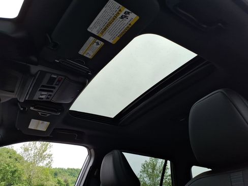New 2026 Subaru Outback Touring AWD/4WD image 6