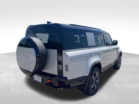 New 2026 Land Rover Defender 130 X AWD/4WD image 5