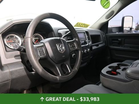 Used 2017 RAM 3500 Tradesman w/ Chrome Appearance Group image 21