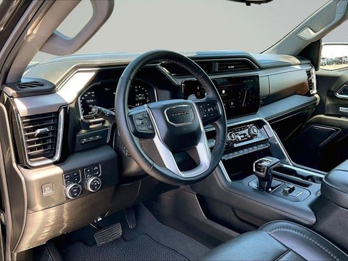 Used 2023 GMC Sierra 1500 Denali w/ Technology Package AWD/4WD image 15