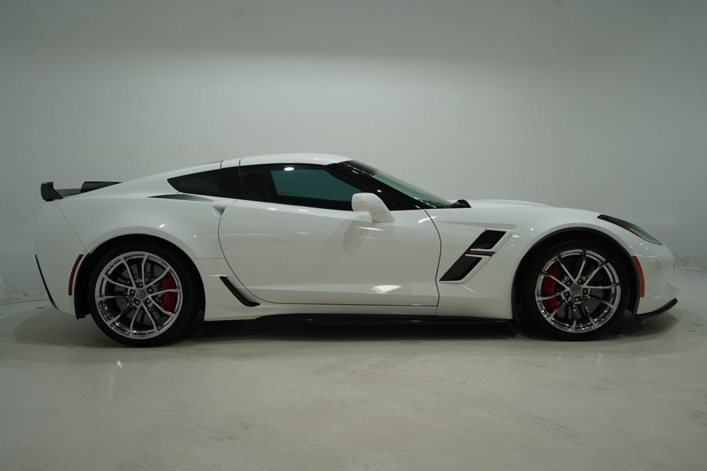 Used 2018 Chevrolet Corvette Grand Sport RWD image 8