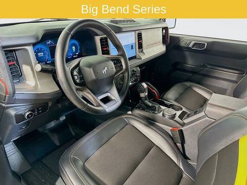 Certified 2025 Ford Bronco Big Bend w/ Black Diamond Package AWD/4WD image 11