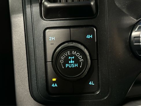 Used 2024 Ford F150 Lariat w/ Mobile Office Package image 35