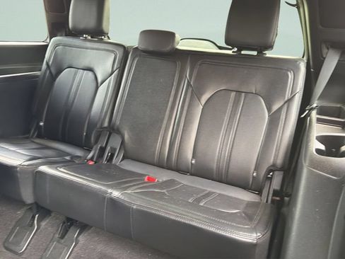 Used 2020 Ford Expedition Limited RWD image 34