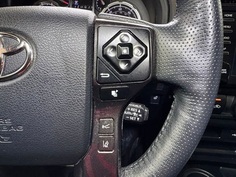 Certified 2024 Toyota 4Runner TRD Off-Road Premium AWD/4WD image 31