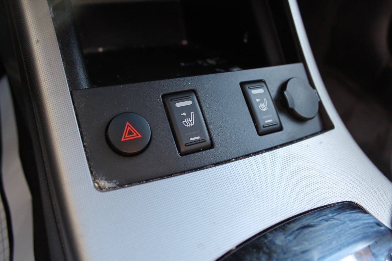 Used 2005 Nissan Altima 3.5 SE w/ (X02) Navigation Pkg FWD image 33