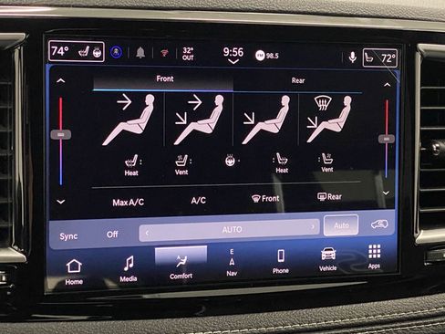 New 2026 Chrysler Pacifica Limited w/ S Appearance Package AWD/4WD image 20