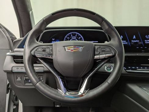Certified 2024 Cadillac Escalade V w/ LPO, ONYX Package AWD/4WD image 10
