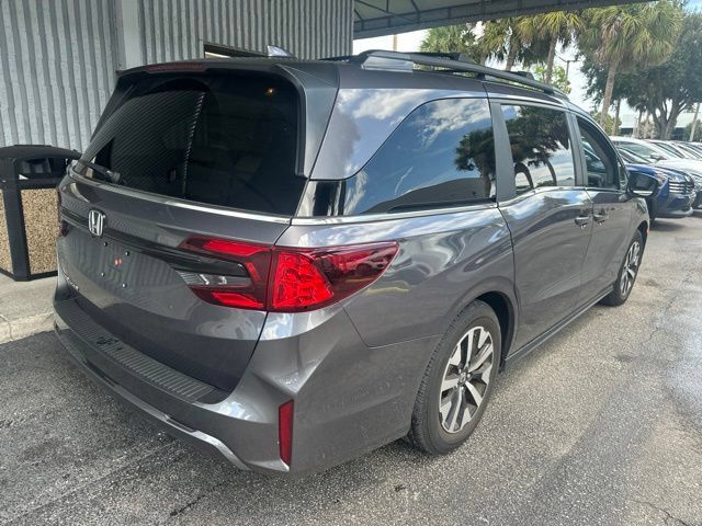 Used 2025 Honda Odyssey EX-L image 9