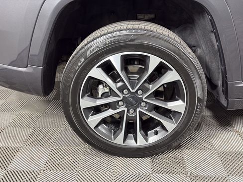 Used 2023 Jeep Grand Cherokee Overland w/ Luxury Tech Group IV image 14