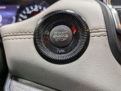 Used 2022 Jeep Compass Limited image 18