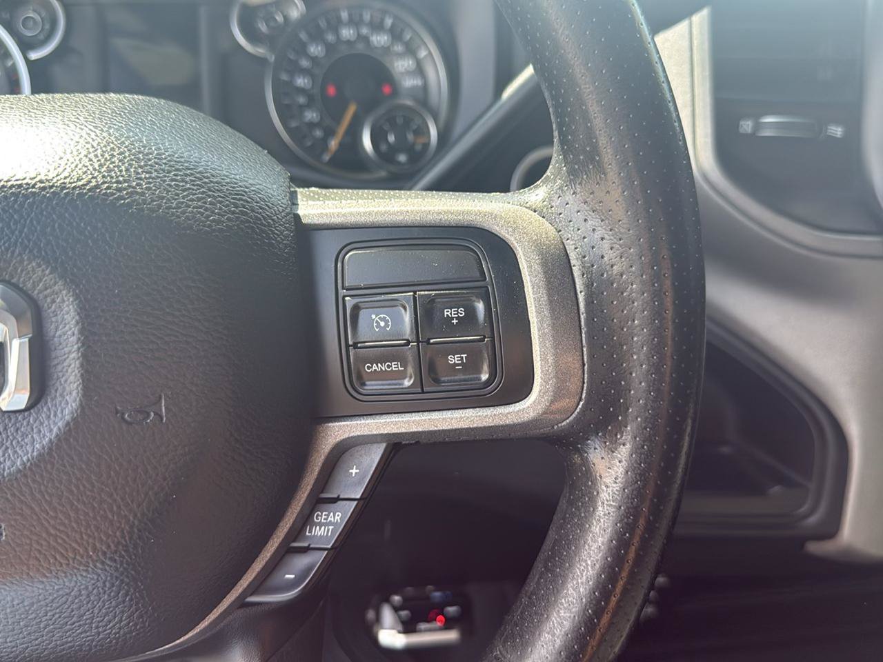 Used 2022 RAM 3500 Tradesman AWD/4WD image 18