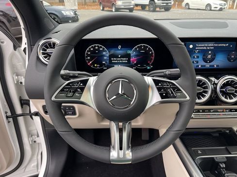 New 2026 Mercedes-Benz GLA 250 4MATIC image 15
