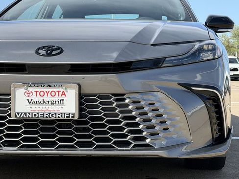 Certified 2025 Toyota Camry XSE w/ Premium Package image 9