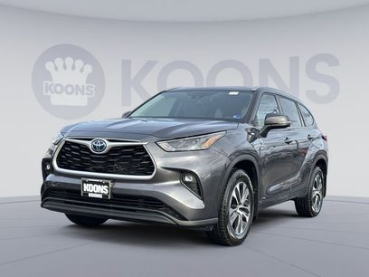 Used 2022 Toyota Highlander XLE