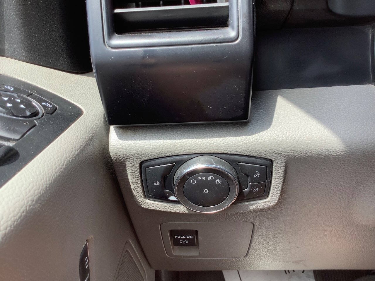 Used 2018 Ford F150 XL w/ XL Power Equipment Group AWD/4WD image 41