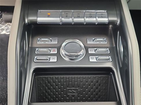 New 2026 Lincoln Nautilus Premier w/ Equipment Group 102A AWD/4WD image 15