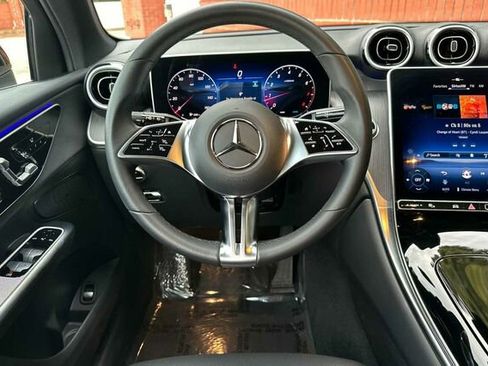 Certified 2025 Mercedes-Benz GLC 300 GLC 300 image 17