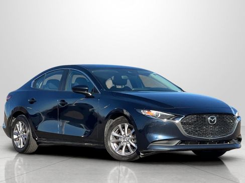 Used 2021 MAZDA MAZDA3 s image 1