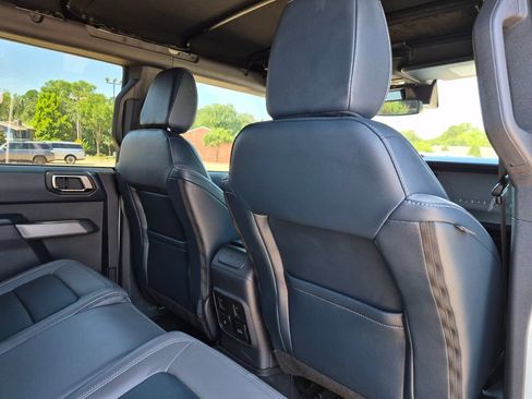 Used 2022 Ford Bronco Outer Banks AWD/4WD image 43