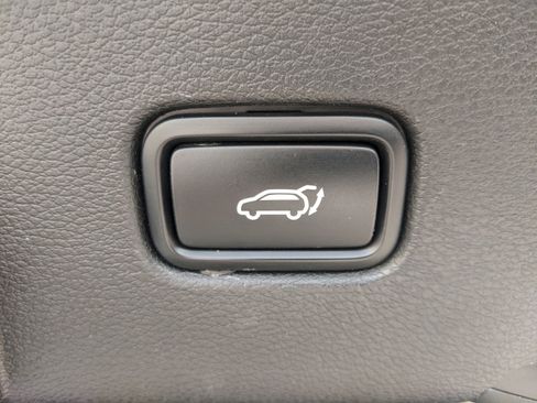 Certified 2023 Kia Sportage SX image 11