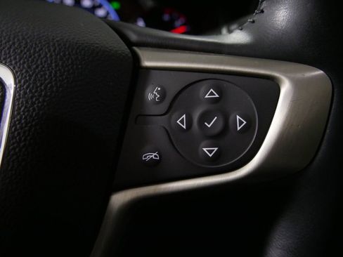 Used 2022 GMC Acadia Denali w/ Denali Ultimate Package image 23