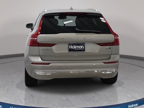 Used 2022 Volvo XC60 B5 Inscription w/ Advanced Package AWD/4WD image 7