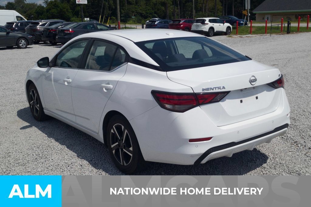 Used 2024 Nissan Sentra SV FWD image 4