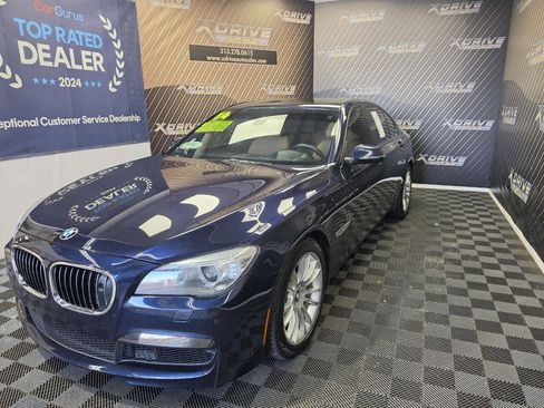 Used 2014 BMW 750i xDrive AWD/4WD image 3