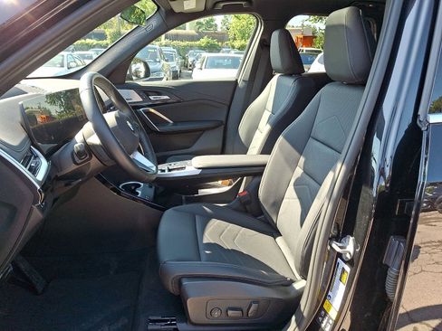 Used 2023 BMW X1 xDrive28i w/ Premium Package AWD/4WD image 10