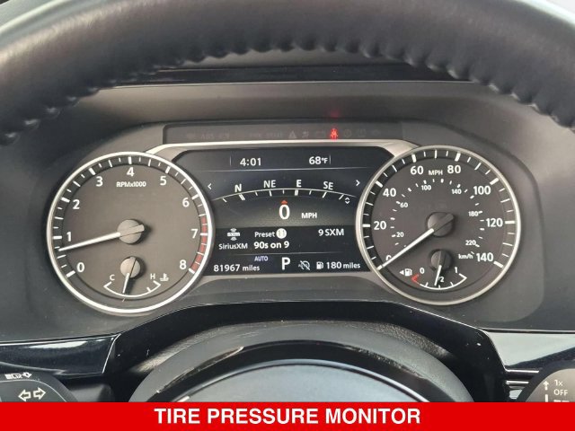 Used 2023 Nissan Pathfinder SL AWD/4WD image 22