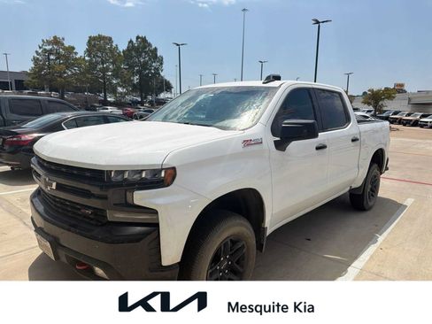 Used 2021 Chevrolet Silverado 1500 LT Trail Boss w/ Bed Protection Package AWD/4WD image 1