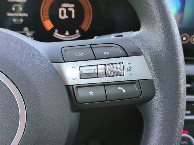 New 2026 Hyundai Tucson SEL FWD image 23