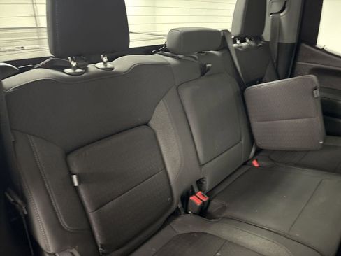Used 2022 GMC Sierra 1500 Elevation image 25