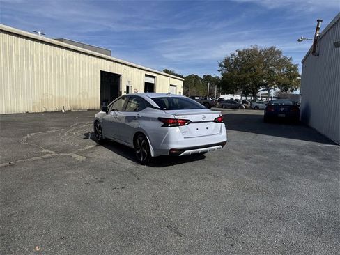 Used 2024 Nissan Versa SR w/ Trunk Package image 7