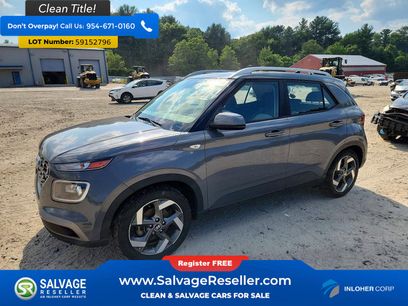 Used 2020 Hyundai Venue SEL w/ Convenience + Premium Package